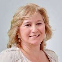 Lori Posey's Instagram, Twitter & Facebook