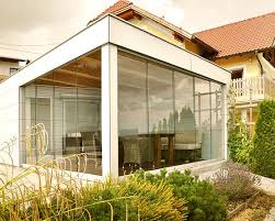 Wintergarten Balkonverbau Verglasung Ganzglaselemente Poolhaus Schiebetursysteme Haus