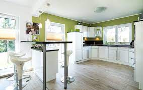 kuche offen mit theke haus innen einrichtung ideen fertighaus sh 160 drempel von scanhaus marlow hausbaudirek einfamilienhaus fertighaus preis fertighauser