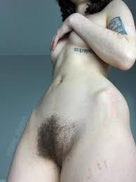 POV: youre about to eat my hairy pussy for the first time, how do you