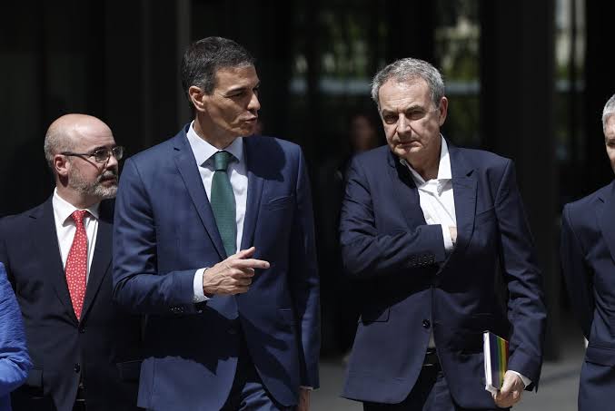 Zapatero saldrá al rescate de Sánchez (otra vez) - Libertad Digital