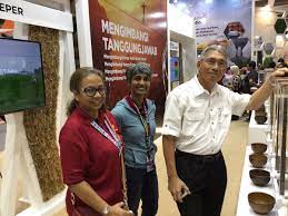 We did not find results for: Bernas Twitter àªªàª° Mantan Ketua Pegawai Eksekutif Bernas Dato Dr Mohamad Hashim Ahmad Tajudin Sempat Singgah Booth Bernas Beliau Yg Kini Merupakan Ahli Lembaga Agro Bank Sangat Teruja Dgn Pameran Beras Yg
