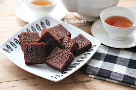 Percaya atau tidak, anda boleh cuba menghasilkannya sendiri di rumah hanya dengan 15 bahan dan anda tak perlu bersusah payah membelinya di kedai lagi. Pin Di Jajan Pasar Kue Tradisional