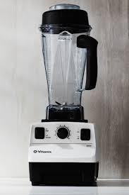 Vitamix (parts) short tamper for 0.9l & 1.4lcontainer. Best Blender 2021 Top Rated Vitamix Cuisinart Zwilling Breville Blenders For Smoothies And More Epicurious