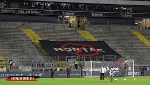 Im eintracht frankfurt online shop liefern wir dir deine eintracht frankfurt produkte bereits ab einem bestellwert von 50 € versandkostenfrei zu dir nach hause. Eintracht Frankfurt Union Berlin 24 02 2020