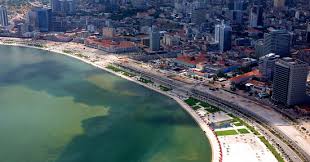Reunião do conselho de ministros orientada pelo presidente da república © fotografia por: Edificio Do Conselho De Ministros De Angola Renovado Com 19m Vida Imobiliaria