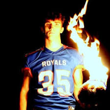 ellie walker (@elliewalker_3)