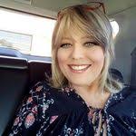 Rhonda Putman's Instagram, Twitter & Facebook