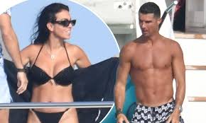 Georgina Rodriguez showcases her incredible physique in a skimpy black  bikini | Daily Mail Online