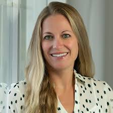 Brooke Lang's Instagram, Twitter & Facebook