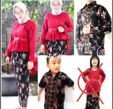 Batik sarimbit modern zhara menjadikan baju couple motif ukel ini tampak. Couple Set Kebaya Keluarga Brukat 1 Ibu 1 Ayah 1 Anak Perempuan 1 Anak Laki Laki Shopee Indonesia