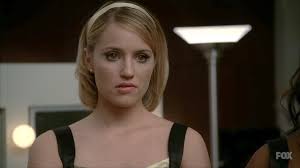Edgy and beautiful pink hairstyles to try. Dianna Agron Headband Dianna Agron Glee Looks Stylebistro