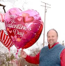 Join tanya from ask me for a balloon and learn how to make a balloon centerpiece perfect for. Pg E Talks How To Deal With Valentine S Day Balloons Chico Enterprise Record