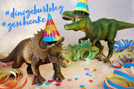 geschenke fur den dinosaurier geburtstag und dino fans roarrrr