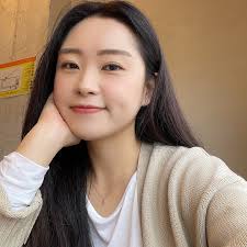 Photo by 이미소 (@miso.lee.1) · December 24, 2024