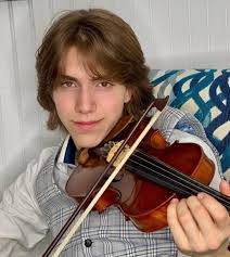 Alan Milan's Instagram, Twitter & Facebook