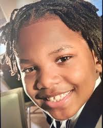 Roni's Place Of Hair And Beauty