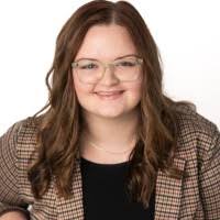 50+ "Roxanne Hollis" profiles