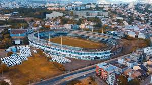 Veja como está a situação do estádio. Youtuber Invade Olimpico E Apresenta Quadro De Abandono Do Estadio