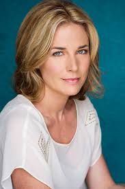 City Life" Episode #1.20 (TV Episode 1998)