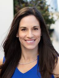 Lauren Boger's Instagram, Twitter & Facebook