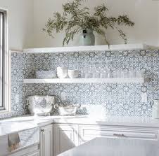 Duquesa Fatima Decorative Field In Mezzanote Courtesy South Harlow Interiors Cottage Kitchen Decor Country Cottage Kitchen Spanish Tile Kitchen