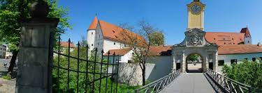 It lies along the danube and schutter rivers, southwest of regensburg. Ingolstadt Bavarian Towns And Cities