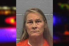 Michaela Henderson: https://thegeorgiagazette.com/ware/michaela-henderson/