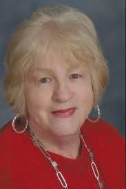 Donna Estes's Instagram, Twitter & Facebook