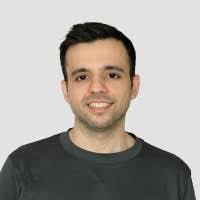 Arya Danesh's Instagram, Twitter & Facebook