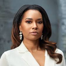 Vera Morris's Instagram, Twitter & Facebook