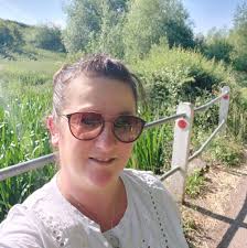 Has anyone been here in October school holidays? Just wondering if things  were still open and how cold the pools are. Sorry, it would be from 25th  October!