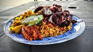 Namun bagi traveler indonesia yang memang doyan pedas tampaknya tidak ada masalah ya. Datang Perak Pekena Nasi Kandar Melayu Seri Iskandar Dulu