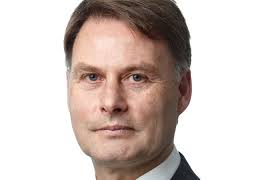 Mark Graves leaves The Right Mortgage & Protection Network after 1 month