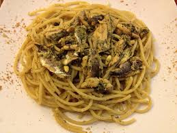 Palermo Pasta Con Le Sarde Al Ristorante Ai Maccheronai Alla Vucciria Ricette Cibo Cibo E Bevande