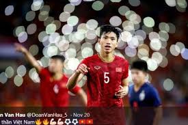 Bambang pamungkas, merupakan striker (penyerang) yang langka di indonesia. Pemain Vietnam Yang Cederai Evan Dimas Jalani Debut Manis Di Belanda Bolasport Com