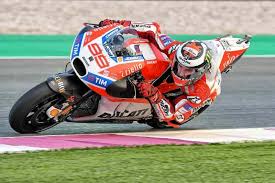 All you need for motogp. F1 Vs Motogp 11 Reasons Why Motogp Is Way Better Intentsgp