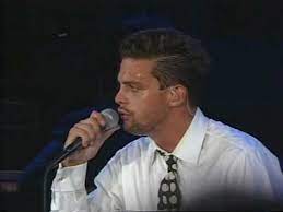 Festival internacional de la canción de viña del mar) is a music festival that is considered the best and biggest in latin america and the most. Luis Miguel Intro Hasta Que Me Olvides Vina Del Mar 1994 Youtube