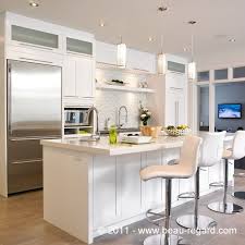 Armoire De Cuisine En Bois Massif Armoire Contemporaine Blanche Classy Kitchen Interior Design Kitchen Small Condo Kitchen