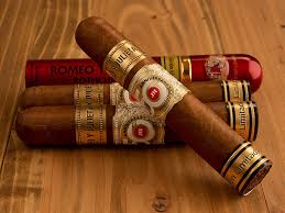 Saat ini pt nina venus indonusa sedang membutuhkan karyawan / karyawati untuk posisi sebagai berikut : Romeo Y Julieta Edicion Limitada Jr 50th Cigar Journal