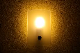 ILUMINACIÓN ARTIFICIAL(BOMBILLAS Y LAMPARAS)