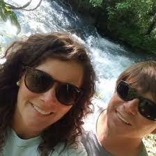 Shelly Nix's Instagram, Twitter & Facebook