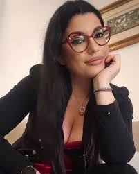 Carla Basile (@carlabasile_vocalcoach) • Threads, Say more