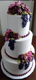 Buttercream Wedding Cakes York Pa Buttercream Wedding Cakes Lancaster Pa Close To Red Lion Dall Buttercream Wedding Cake Wedding Cakes Wedding Cake Pictures