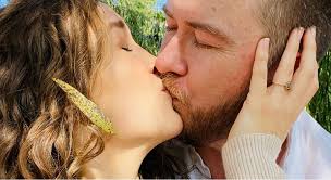 Sylvia Mace and Ryan Mace's Wedding Website