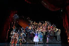 The first highlight of the night was the announcement of the arrival of malaysia's prime minister, tun dr. The Phantom Of The Opera Is Set For Malaysian Debut At Istana Budaya Nestia