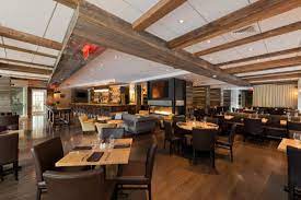 Boasting a charming array of restaurants, shops and inns, hanover is bustling with since 1947, lou's restaurant has served breakfast, lunch, and dinner to hanover residents, students and visitors. Pine Restaurant Picture Of Hanover Inn Dartmouth Tripadvisor