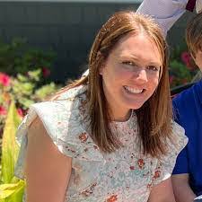 Amanda Pinnix's Instagram, Twitter & Facebook