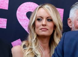 Trump's lawyers say Stormy Daniels refused subpoena outside Brooklyn bar