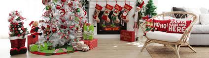 In the united kingdom, the church of england reported an estimated attendance of 2.5 million people at christmas services in 2015. Christmas Decorating Inspiration Ideas The Christmas Cart